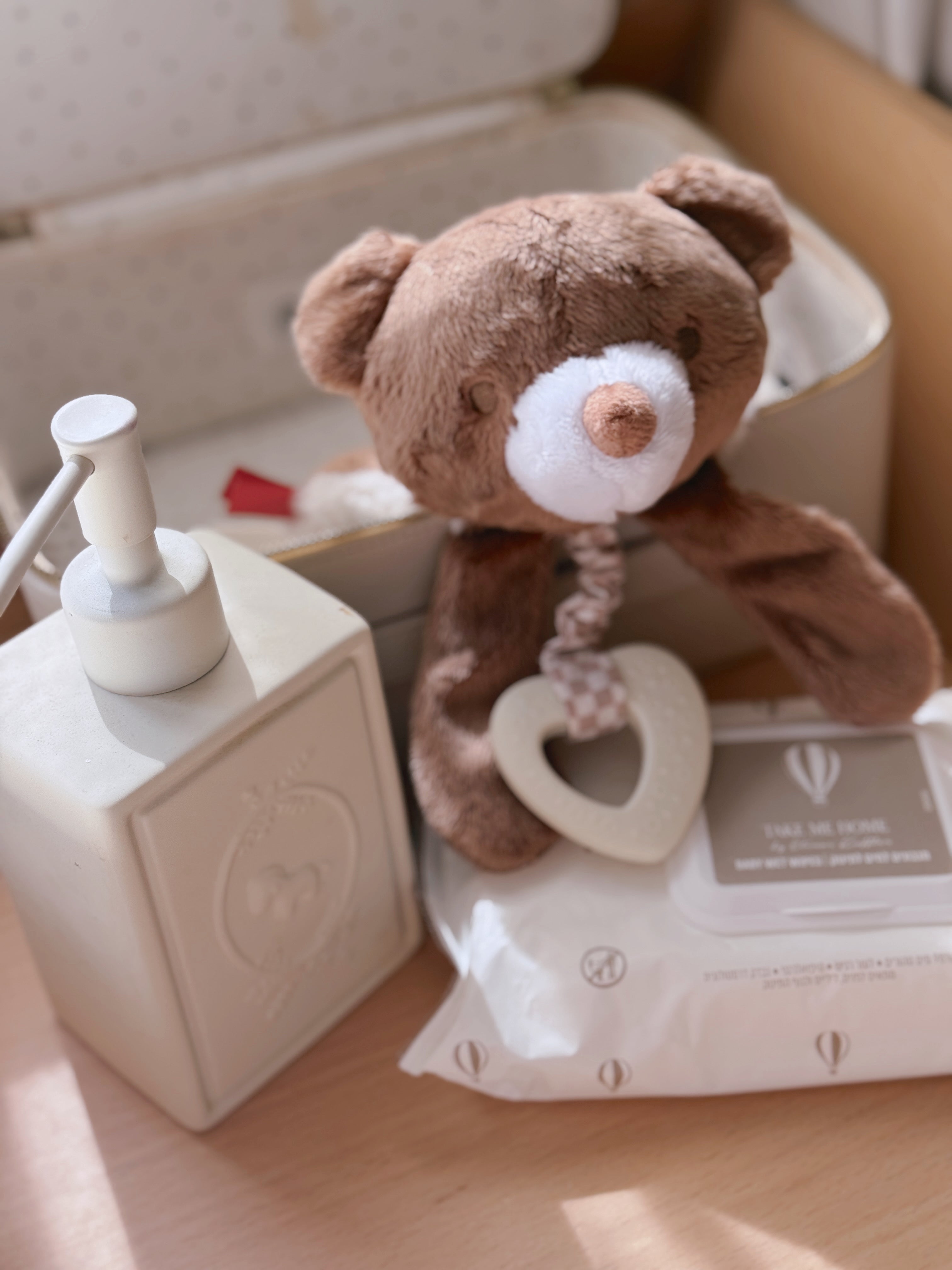 מגבונים לחים לתינוק