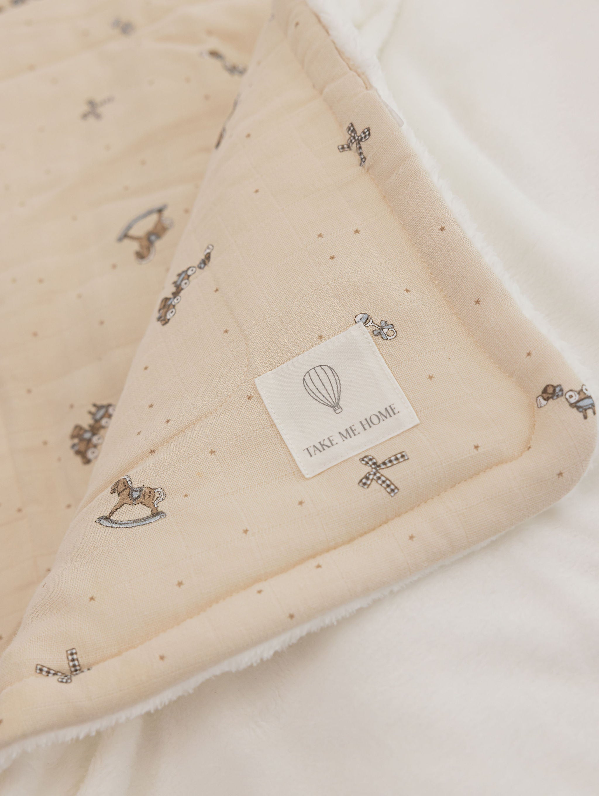 Toy Box Blanket – 80×80 cm