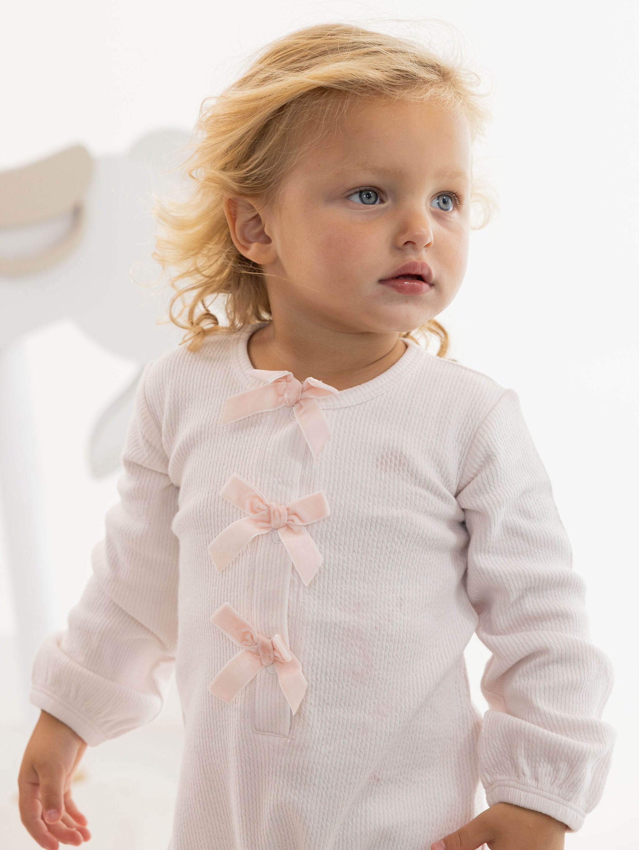 אוברול פפיונים חגיגי עם כובע 0-3