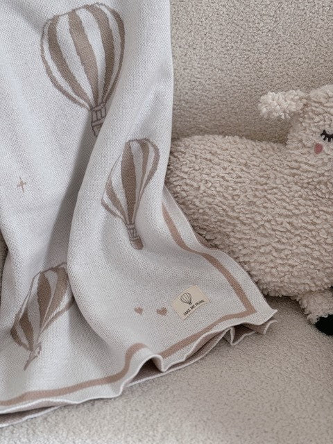 Hot Air Balloon Knitted Blanket