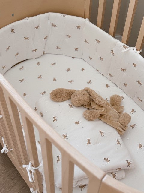 סט מצעים למיטת תינוק סוסים