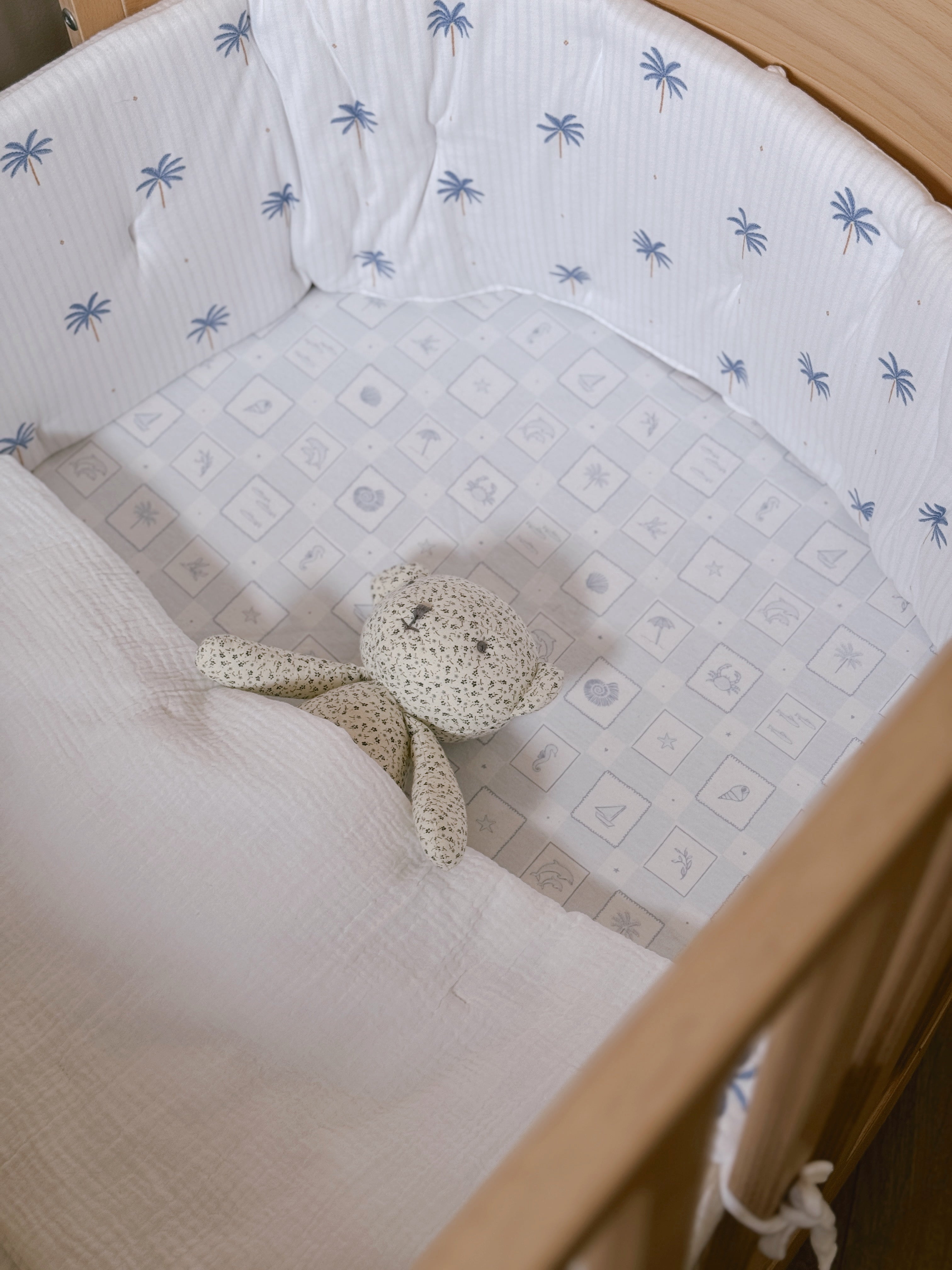 Resort Cot Bedding Set