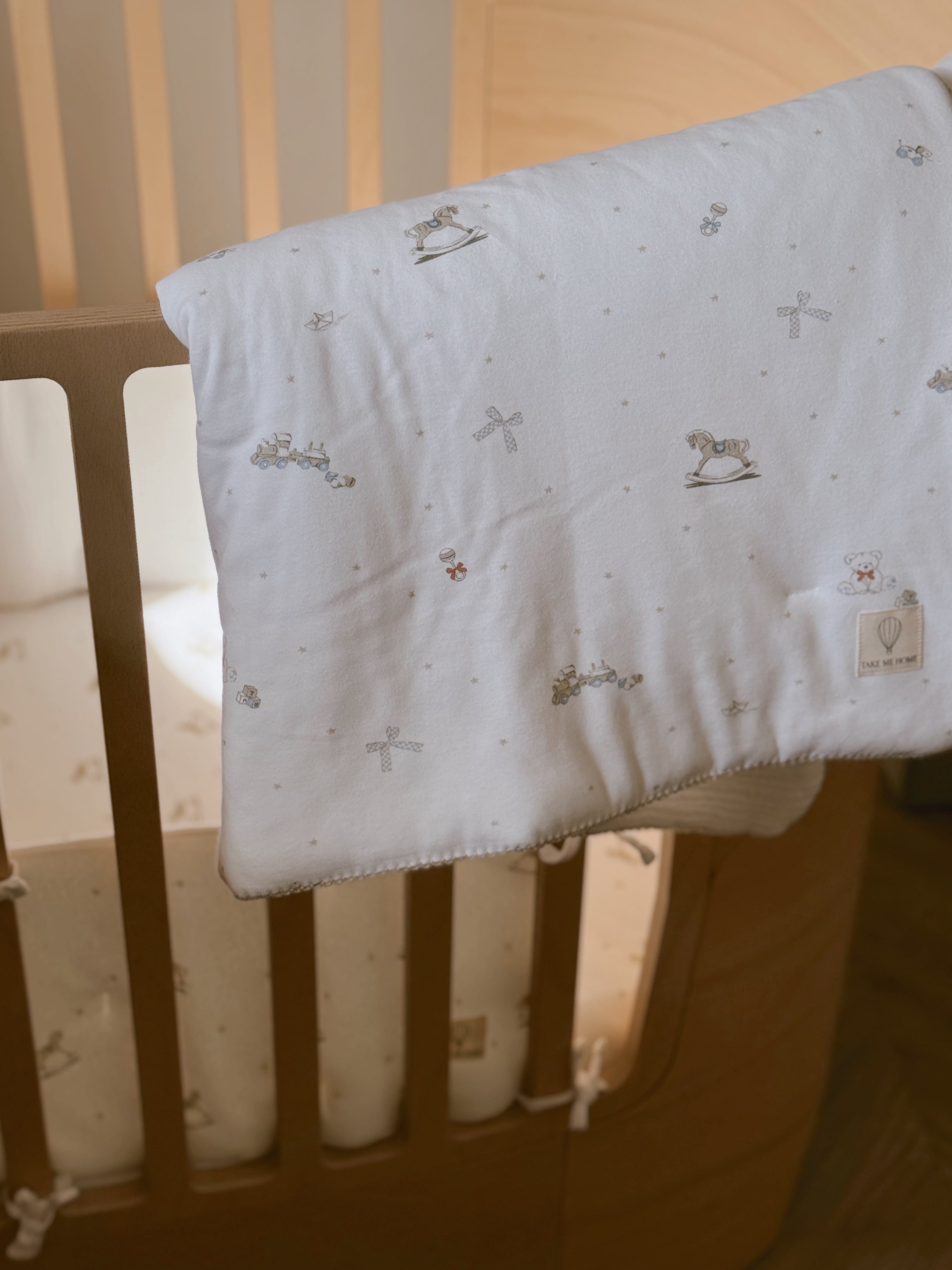 שמיכה מרופדת טוי בוקס