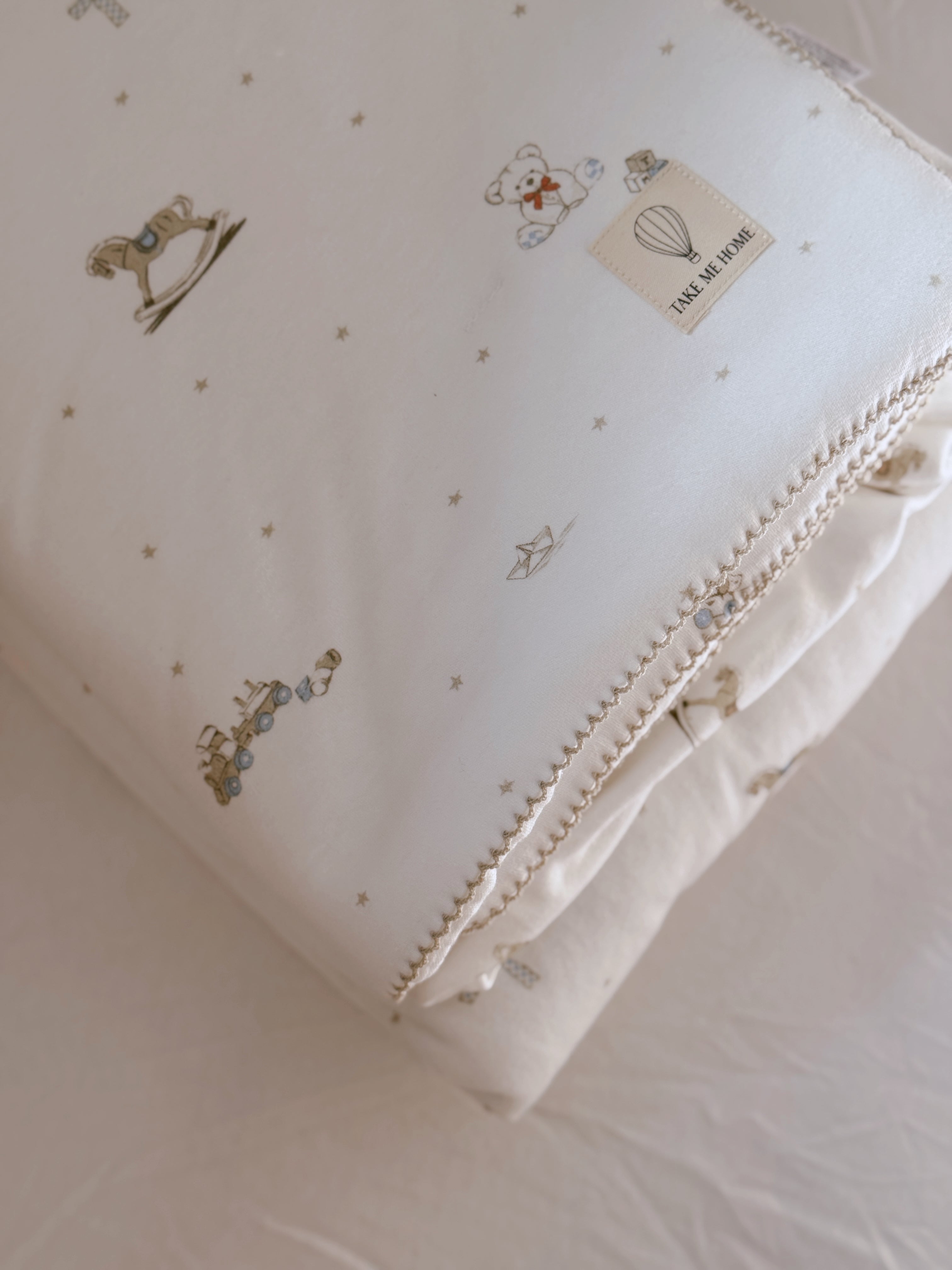 שמיכה מרופדת טוי בוקס