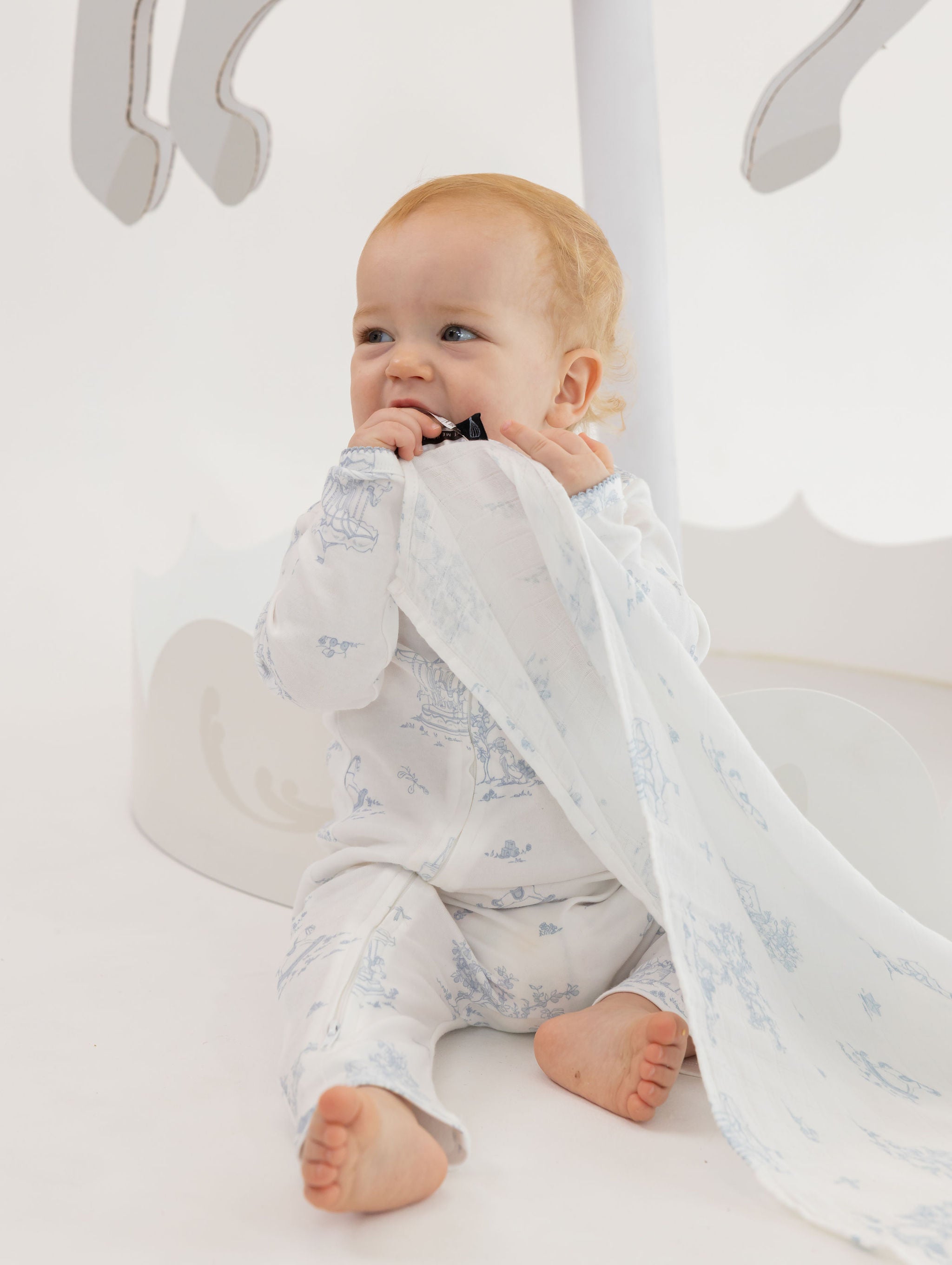 מארז אוברולים עם רוכסן טוואל כחול